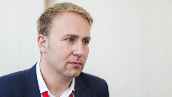 Παραιτήθηκε ο υπουργός Υγείας της Ρουμανίας Βίκτορ Κοστάκε