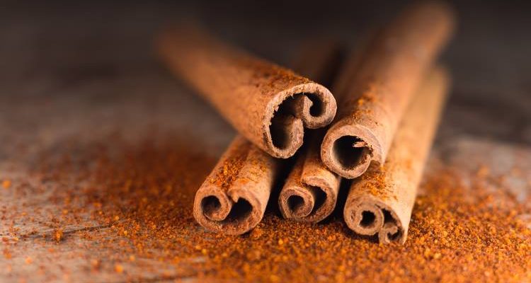 Δείτε πως να φτιάξετε το δικό σας αρωματικού χώρου με κανέλα
