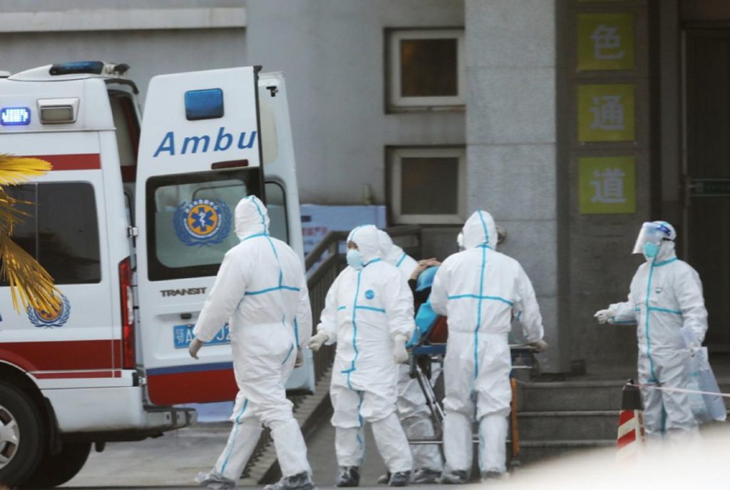 Κλείνουν από αύριο τα καφέ και τα εστιατόρια στη Ρωσία λόγω κορωνοϊού
