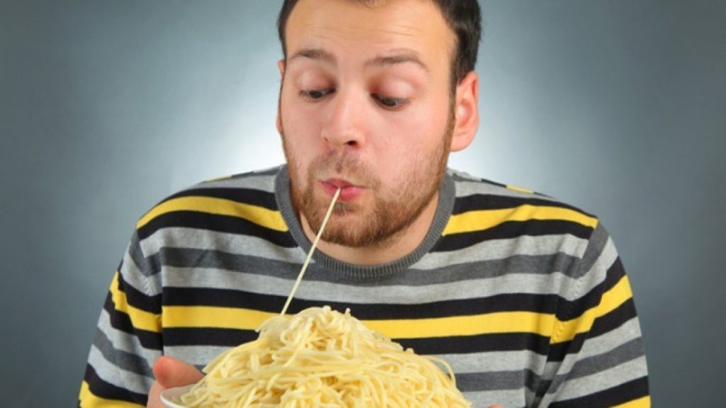 Έτσι θα… σου «κοπεί» η όρεξη στην καραντίνα – 15+1 συμβουλές για να μην «βάλετε» κιλά