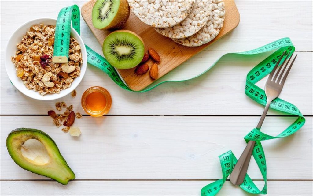 Μέχρι πόσα κιλά ανά εβδομάδα πρέπει να χάνετε σε μια υγιεινή δίαιτα;