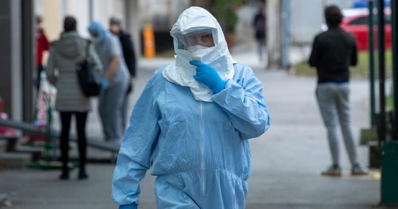 Ελβετία: «Βαίνει καλώς η μάχη κατά του κορωνοϊού» δηλώνουν οι Ελβετοί – «Λίγα τα θύματα» – «Υπεραρκετές οι ΜΕΘ»!