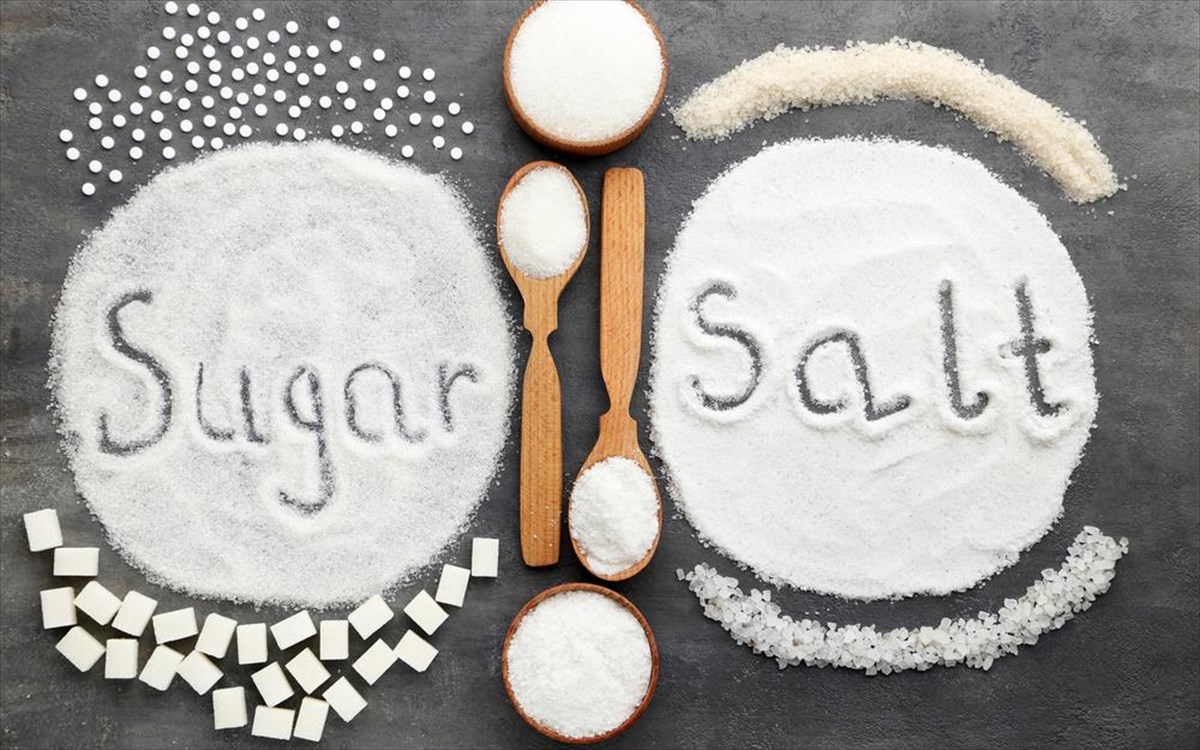 Πίεση αίματος: Τι ισχύει με το αλάτι και τι με την ζάχαρη – Όλα όσα πρέπει να γνωρίζετε (βίντεο)