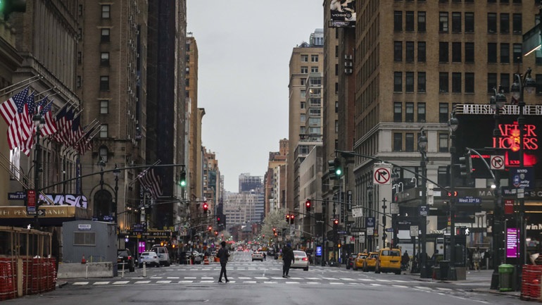Οι πολίτες σε Νέα Υόρκη, Νιού Τζέρσι και Κονέκτικατ καλούνται να αποφεύγουν τις μη απαραίτητες μετακινήσεις