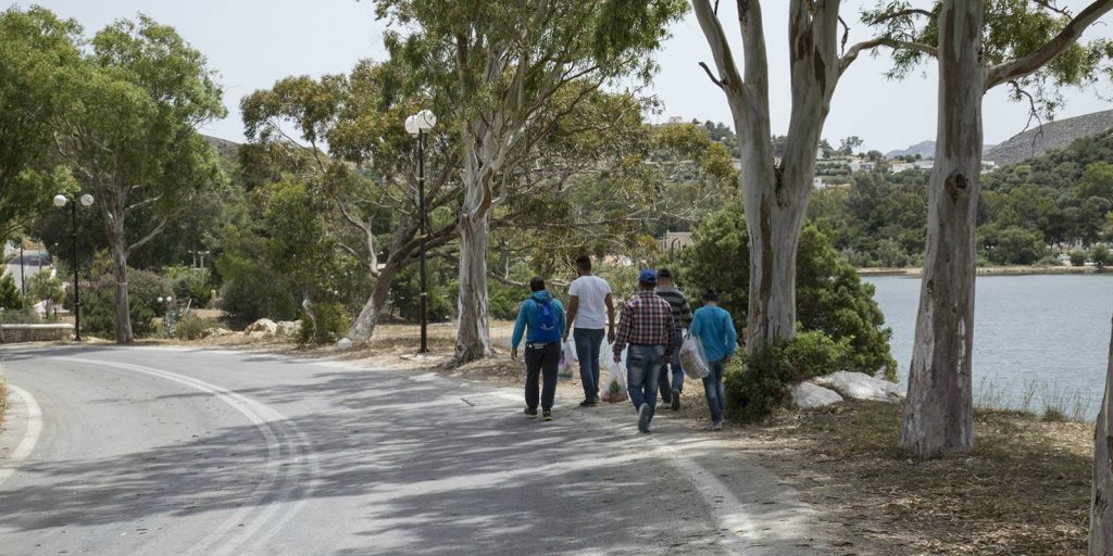 «Κραυγή αγωνίας» από κατοίκους της Λέρου για τα hotspot: «Η ζωή μας κρέμεται σε μια κλωστή»