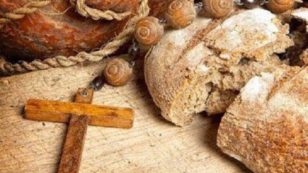 Το γνωρίζατε; – Γιατί απαγορεύεται να νηστεύουμε αυστηρά την Κυριακή;