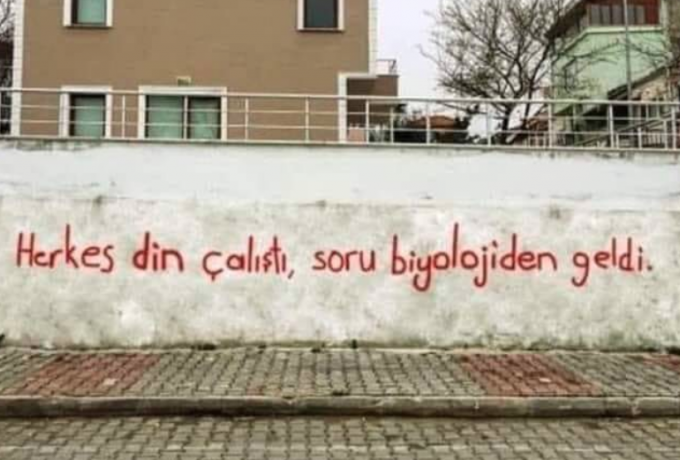 Viral: Το σύνθημα στην Τουρκία για τον κορωνοϊό που κάνει θραύση (φωτο)