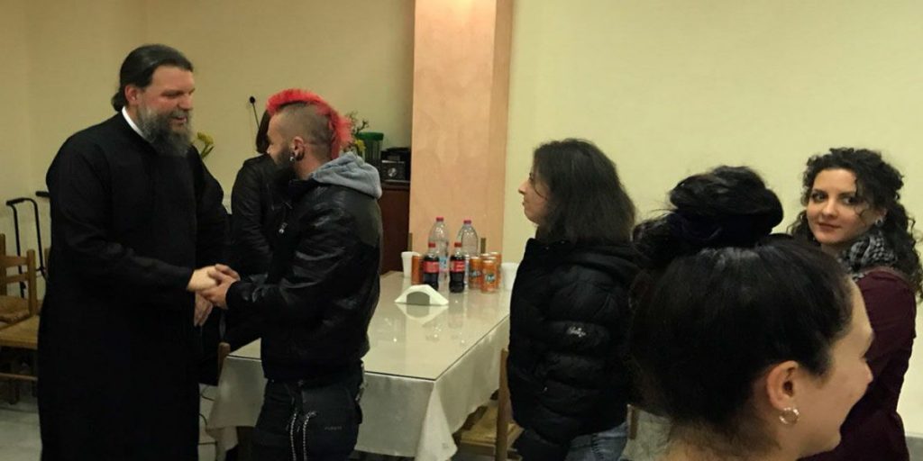 Συναντήσεις Μητροπολίτη Ν. Ιωνίας Γαβριήλ με νέους με τη βοήθεια του διαδικτύου