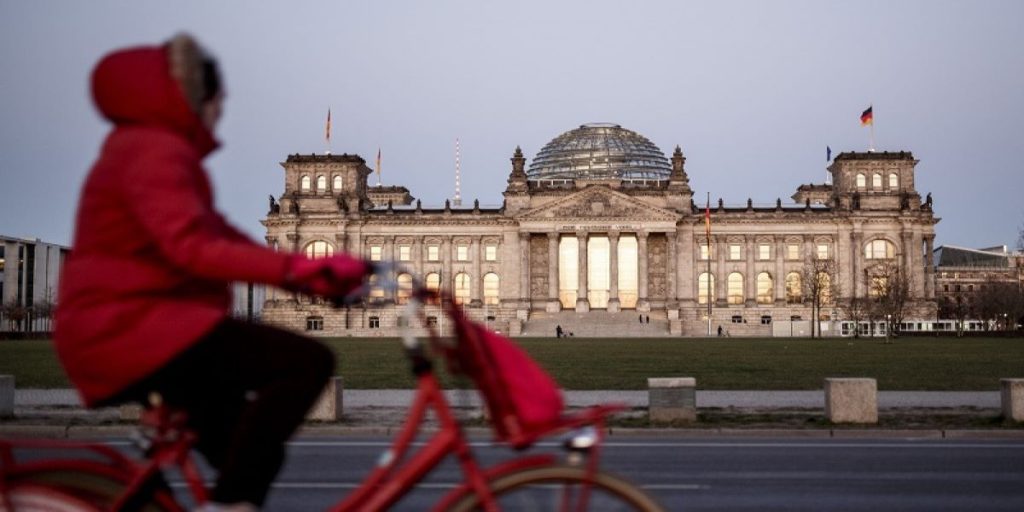 «Καθαρίζει» ο ευρωπαϊκός ουρανός λόγω καραντίνας