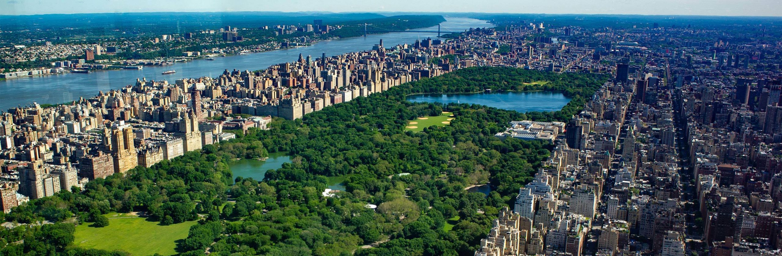 Νέα Υόρκη: Αλλάζει μορφή το Central Park λόγω κορωνοϊού – Στήνουν μονάδες επειγόντων (βίντεο)