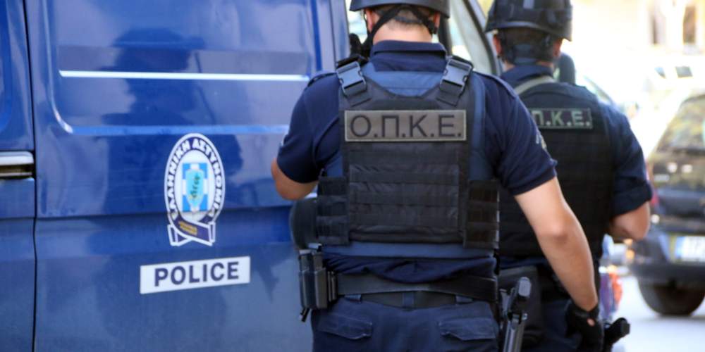 Αστυνομικοί σε κυβέρνηση: «Μας στέλνετε χωρίς προστασία να φυλάξουμε δομές αλλοδαπών – Θα κολλήσουμε όλοι»