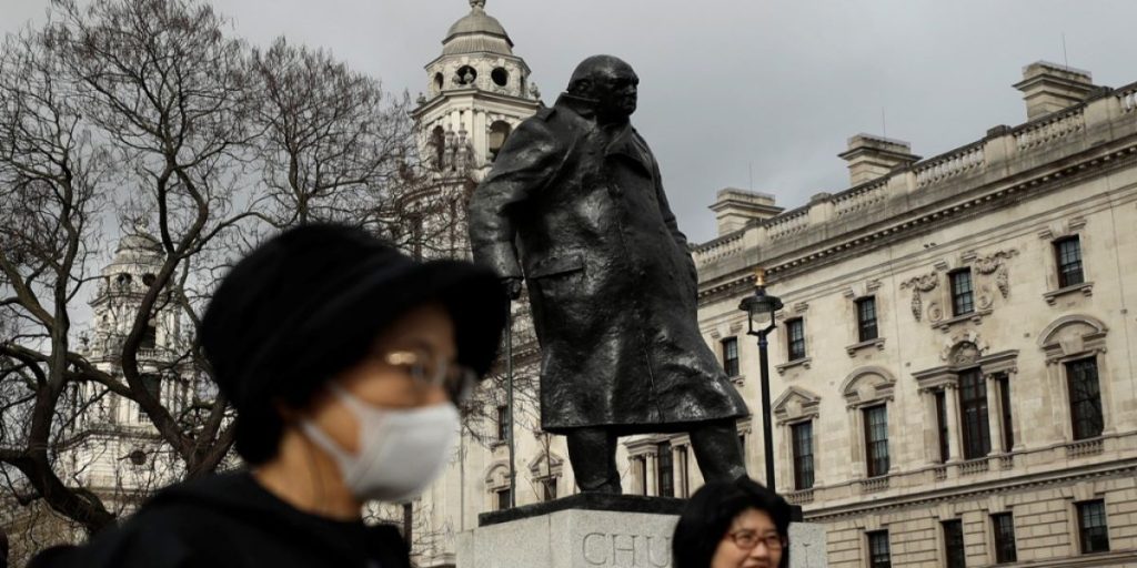 Βρετανία: Στη μάχη κατά της πανδημίας και ο Στρατός αλλά τα περιοριστικά μέτρα έχουν τα αντίθετα αποτελέσματα