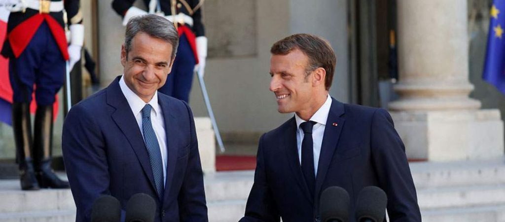 FT: «Οι 9 πρέπει να εκδώσουν μόνες τους ευρωομόλογο – Η Γερμανία θα βοηθήσει μόνο αν απειληθεί το ευρώ»