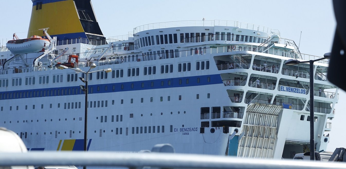 Πλοίο «Ελεύθεριος Βενιζέλος»: Σε ξενοδοχεία μεταφέρονται οι επιβαίνοντες που βρέθηκαν αρνητικοί στον κορωνοϊό