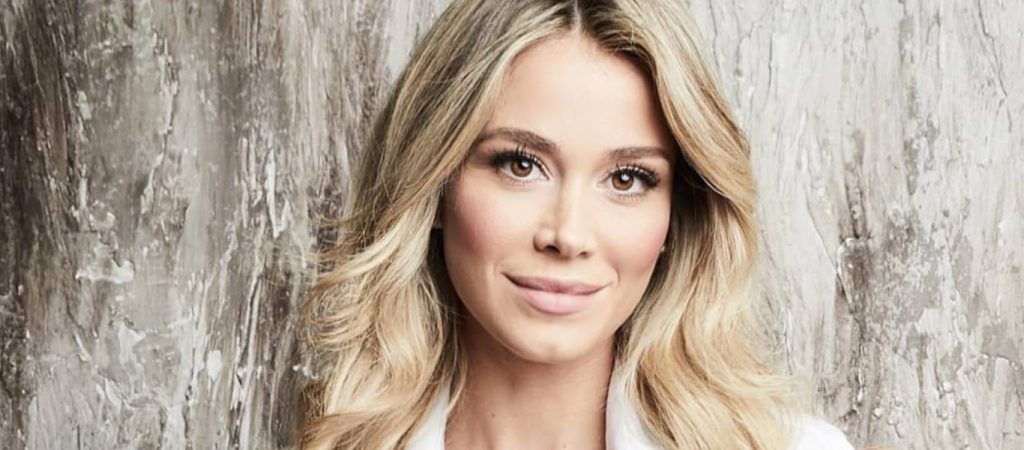 Η σeξι Diletta Leotta γυμνάζεται στο μπαλκόνι της μόνο με το μαγιό και «ξεσηκώνει» τους γείτονες της (φωτο)