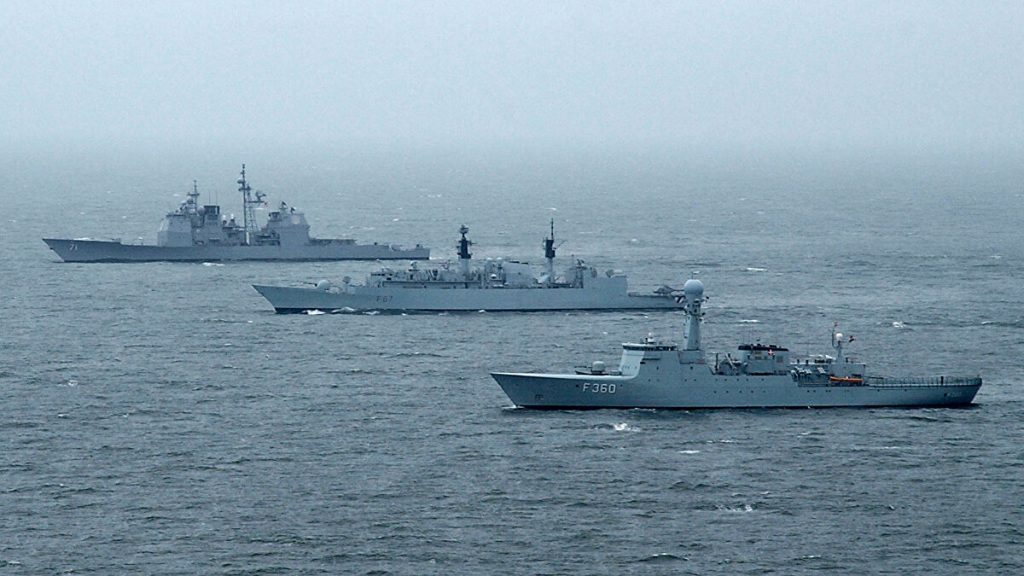 NATO: «Να διασφαλίσουμε ότι η κρίση υγείας δεν θα γίνει κρίση ασφαλείας» – Προειδοποιήσεις στην Ρωσία