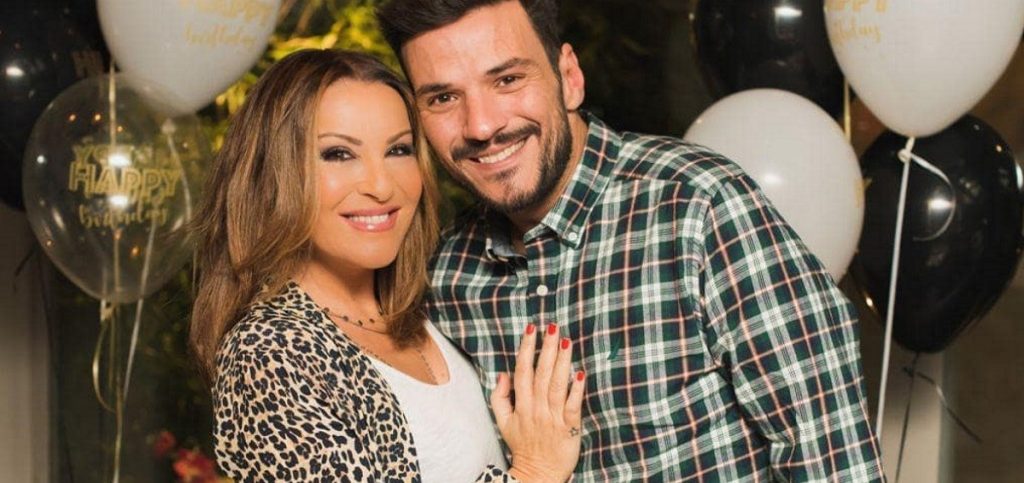 Οταν σου δίνουν ένα «όφωνο» και μια θέση στο γυαλί και λες «ότι σου κατέβει»