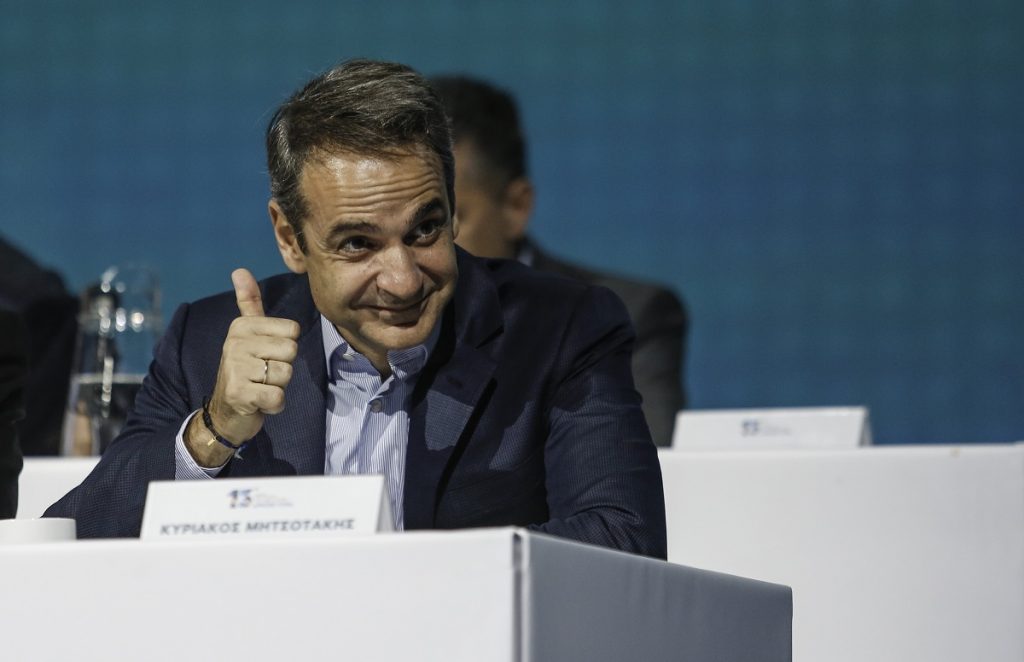 Το 24ωρο του Κυριάκου Μητσοτάκη εν μέσω κορωνοϊού – Από τον πρωινό καφέ μέχρι το αγαπημένο του βιβλίο