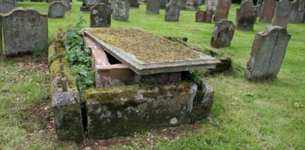 Η Γαλλίδα που θάφτηκε… δυο φορές: Η φρικιαστική ιστορία της Philomèle Jonetre που έπασχε από χολέρα