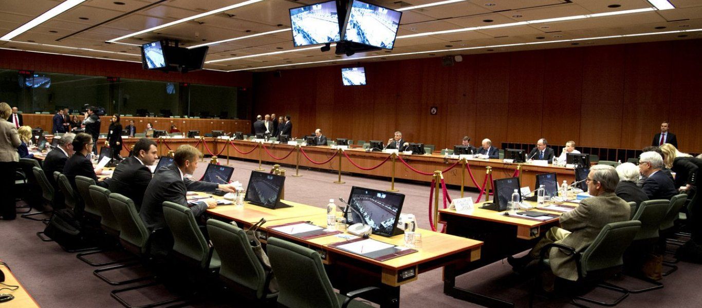 Μέσω τηλεδιάσκεψης το Eurogroup της Τρίτης – Θα αναζητήσουν πακέτο μέτρων για την αντιμετώπιση του κορωνοϊού