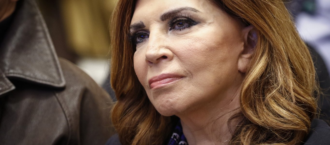 Μιμή Ντενίση: «Όχι! Δεν πρέπει να παίζονται παραστάσεις διαδικτυακά»