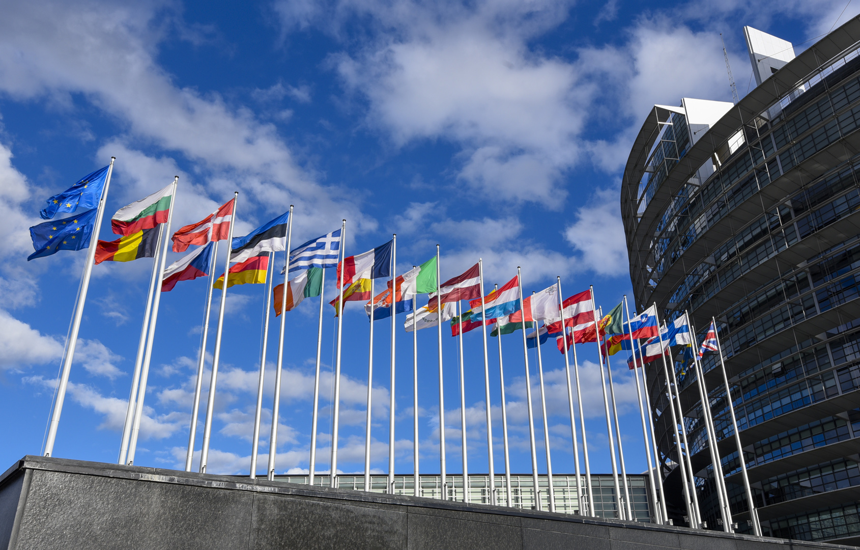 Στρασβούργο: Το Ευρωπαϊκό Κοινοβούλιο μετατρέπεται σε κέντρο ελέγχου για τον κορωνοϊό