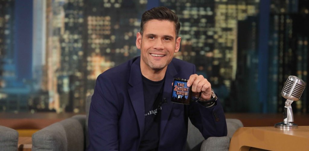 Έσταξε «φαρμάκι» ο Δημήτρης Ουγγαρέζος: «Αφήστε με να τα πω με τον κομπλεξικό… τον Κανάκη» (βίντεο)