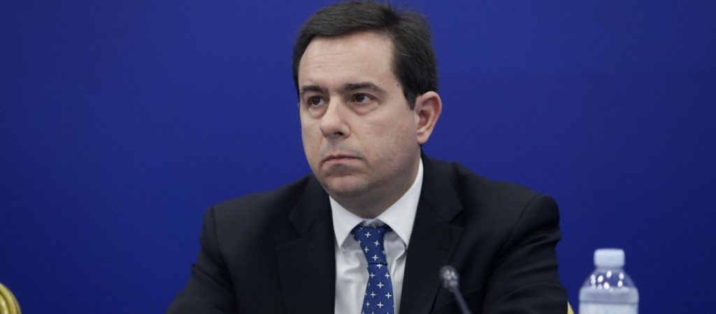 Ν. Μηταράκης: Τι θα γίνει με τα πρόστιμα των αλλοδαπών