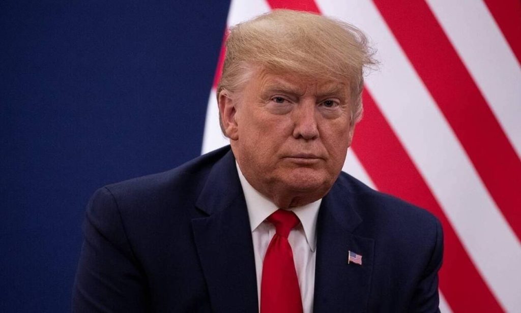 Ντ.Τραμπ: «Εύχομαι να βρεθεί η θεραπεία για τον κορωνοϊό έστω και αν βρεθεί σε άλλη χώρα»