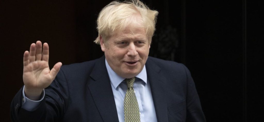 Βρετανική κυβέρνηση: Διαψεύδει  ότι ο Μπόρις Τζόνσον νοσηλεύεται με αναπνευστήρα (upd)