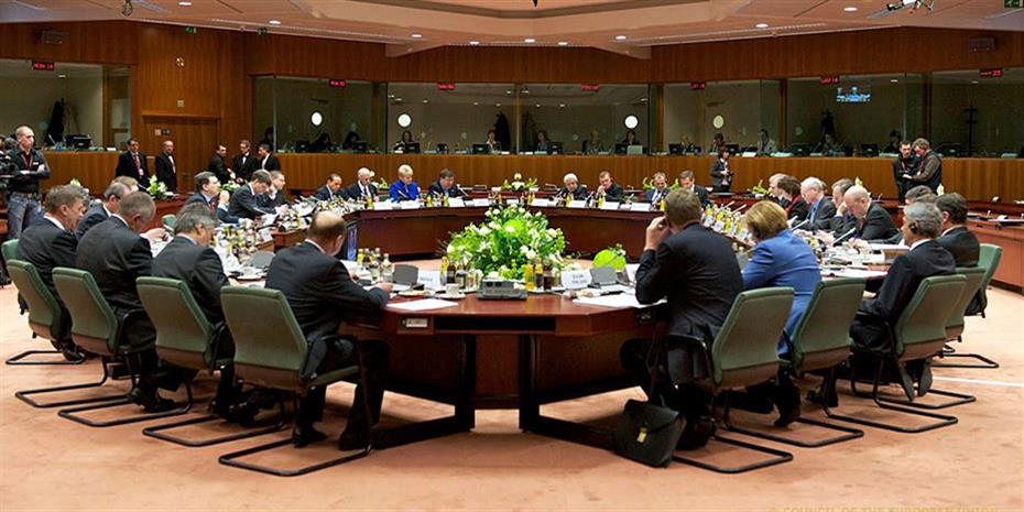 Reuters: Πιθανή μία πρώτη συμφωνία στο Eurogroup για δάνει μισού τρισ. ευρώ – «Σταγόνα στον ωκεανό» των αναγκών!