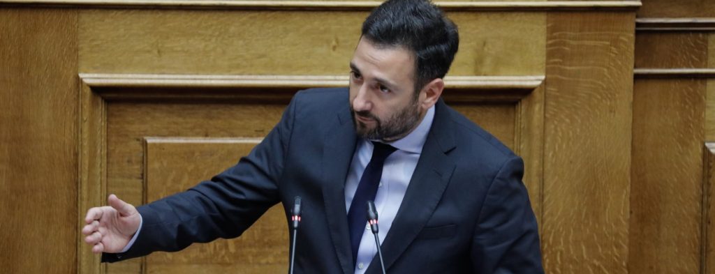 Ο βουλευτής της ΝΔ Γιάννης Μελάς έκανε δωρεά μασκών στην Αστυνομία Πειραιά