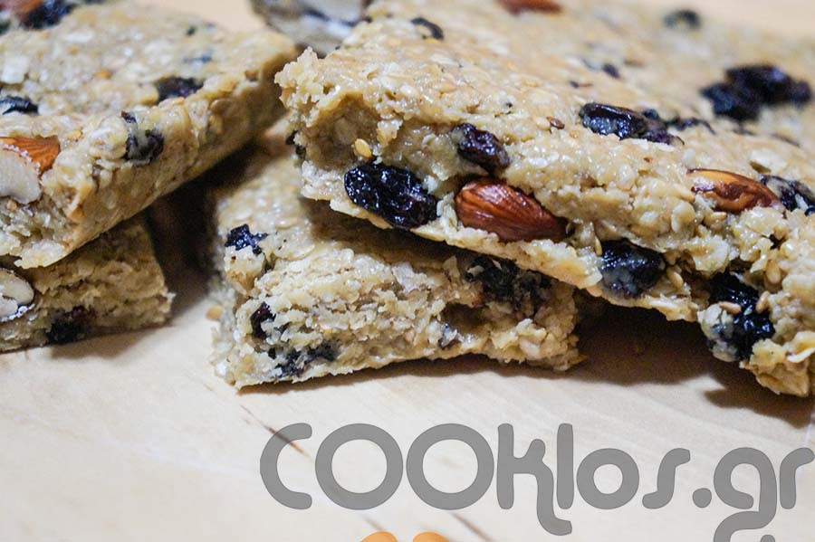 Η συνταγή της ημέρας: Μπάρες βρώμης χωρίς ζάχαρη