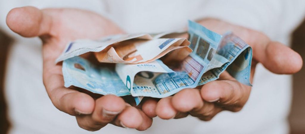 Εμπορικός Σύλλογος Αθηνών: Να ισχύσει για όλο το 2020 η έκπτωση 40% στα ενοίκια