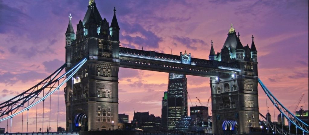 Βρετανία: To 30 % των επιχειρήσεων έκανε απολύσεις λόγω πανδημίας