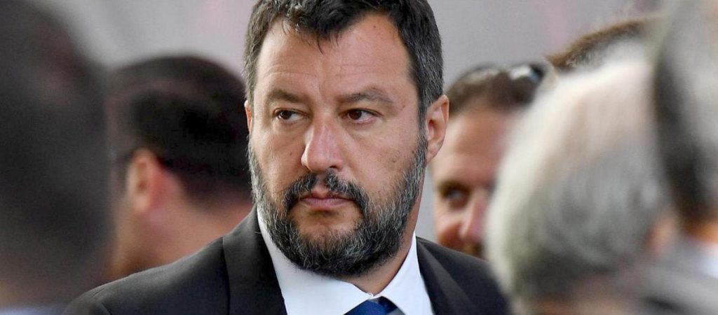 Ματέο Σαλβίνι κατά Die Welt: «Να πλένετε το στόμα σας όταν μιλάτε για την Ιταλία» – Πάει για πρόταση δυσπιστίας