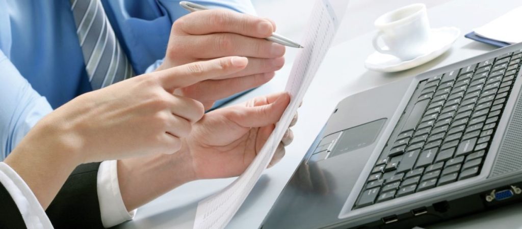 Έως τις 20 Απριλίου οι αιτήσεις για το πρόγραμμα τηλεκατάρτισης των επιστημόνων – Ποιους επαγγελματίες περιλαμβάνει