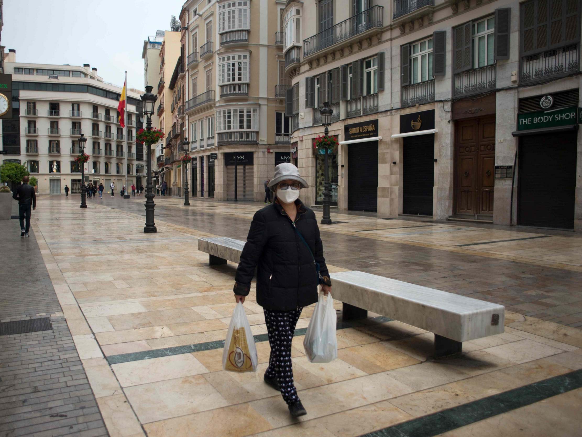Κορωνοϊός: Στους 605 οι νεκροί στην Ισπανία το τελευταίο 24ωρο – Ο μικρότερος αριθμός των τελευταίων ημερών