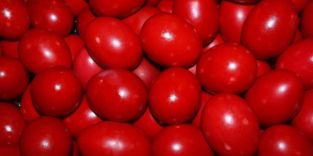 Εσύ το ήξερες; – Να γιατί βάφουμε κόκκινα αυγά το Πάσχα