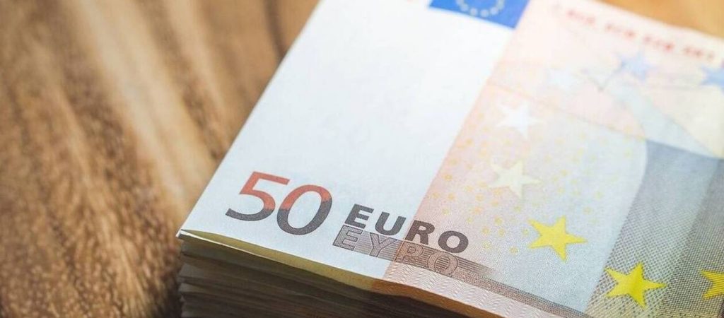 Επιδότηση τόκων δανείων: Δείτε πότε ανοίγει η πλατφόρμα για τις μικρομεσαίες επιχειρήσεις