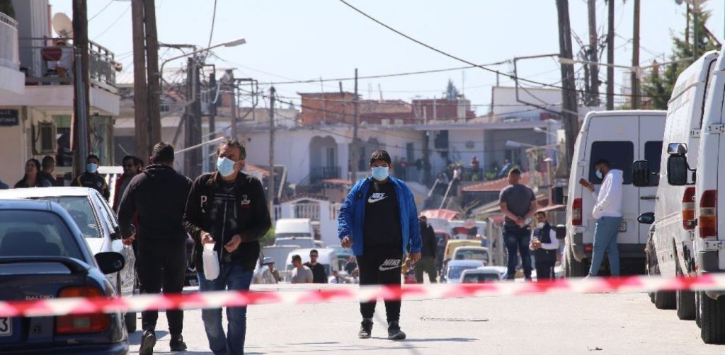 Ντοκουμέντο: Μπήκαν σε καραντίνα οι τσιγγάνοι της Λάρισας! (φώτο)