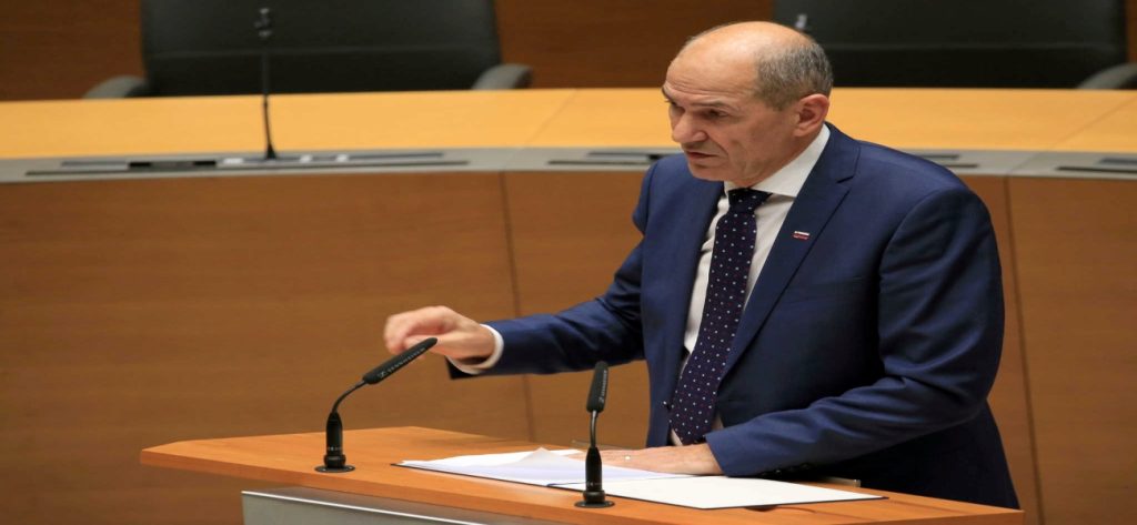 «Πυρά» από τον πρωθυπουργό της Σλοβενίας κατά της UEFA: «Εγκληματική η ανευθυνότητα σας»