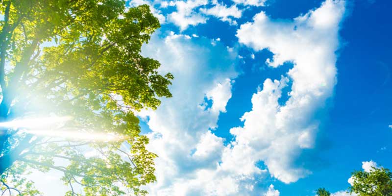 Καιρός: Μεγάλη Δευτέρα με λιακάδα – Ανεβαίνει η θερμοκρασία