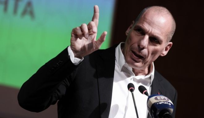 Γ.Βαρουφάκης για Αίγινα: «Μου έριξαν λάσπη επειδή μίλησα για 5ο μνημόνιο»