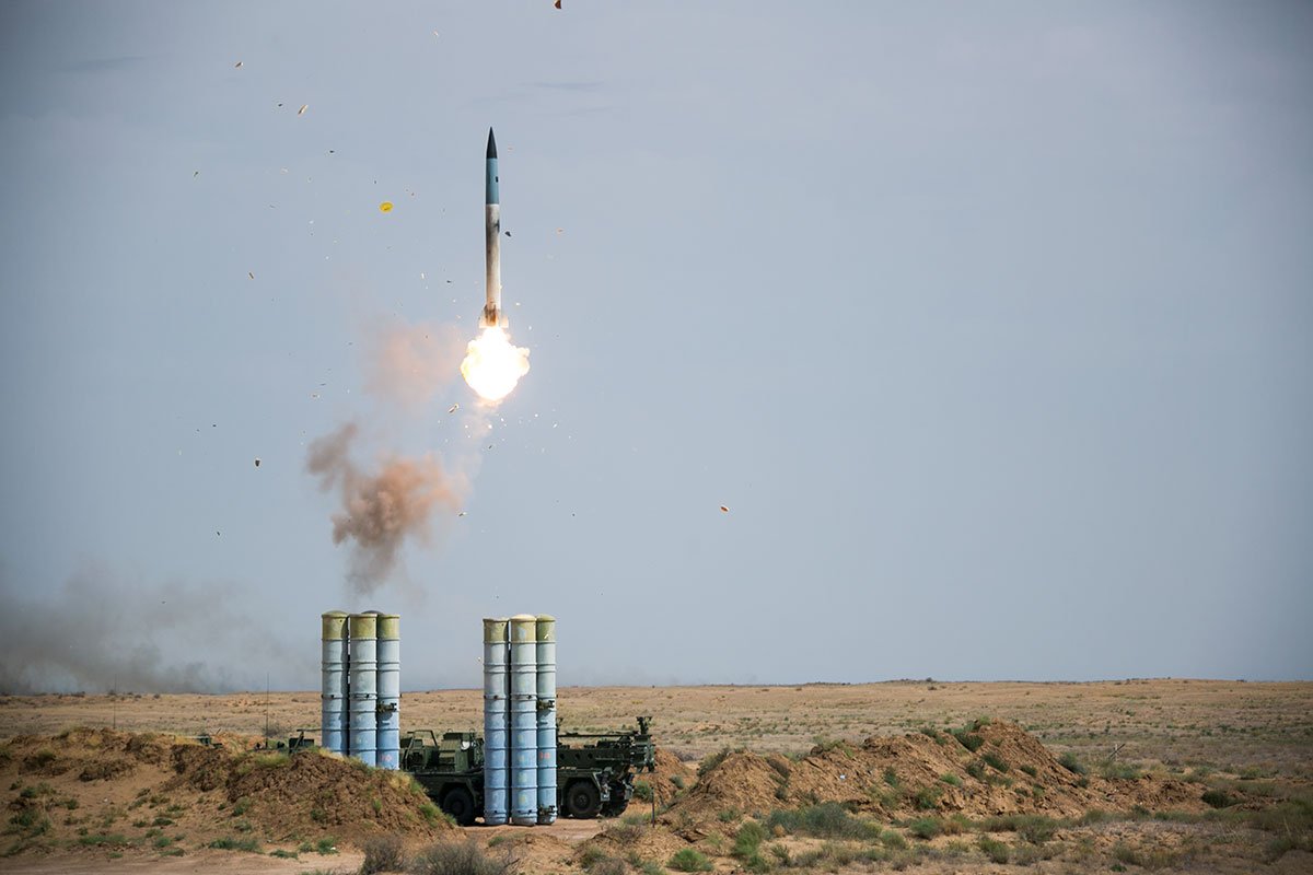 Αστραχάν-Ρωσία: Βολές πυραύλων S-400 λίγο πριν την ενεργοποίηση των τουρκικών συστημάτων