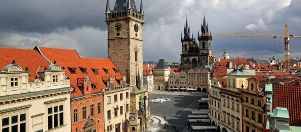 Και η Τσεχία επανέρχεται στην οικονομική ομολάτητα – Το σχέδιο επανόδου από το lockdown