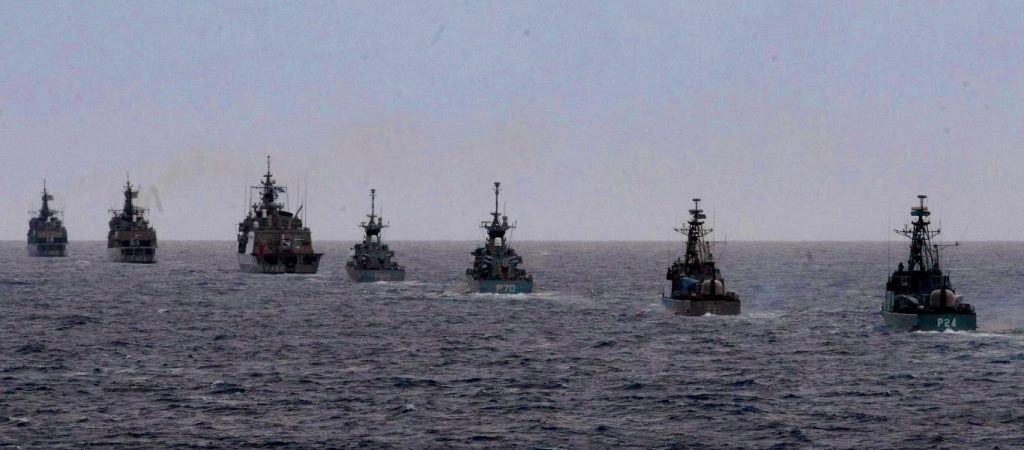 ΠΝ & Λιμενικό «απλώθηκαν» σε όλο το Αιγαίο για να σταματήσουν παράνομους μετανάστες & τουρκικές επιθετικές ενέργειες