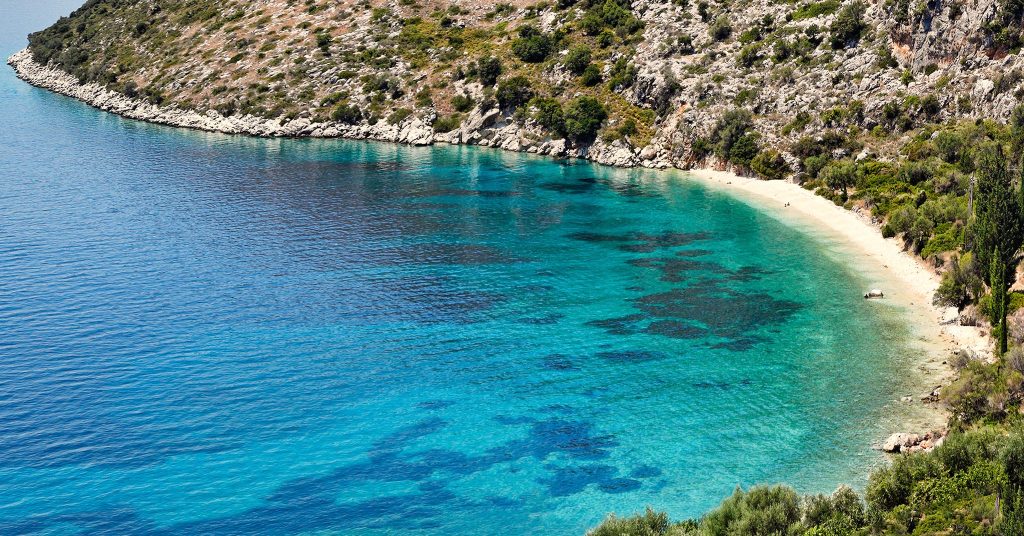 Κουίζ: 9/10 δεν μπορούν να αναγνωρίσουν τις 10 πιο γνωστές παραλίες της Ελλάδας, εσύ;