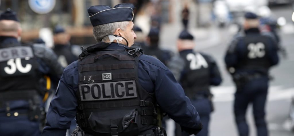 Γαλλία: Ούτε με ειδική άδεια δεν κατάφερε να συναντήσει τον ετοιμοθάνατο πατέρα του