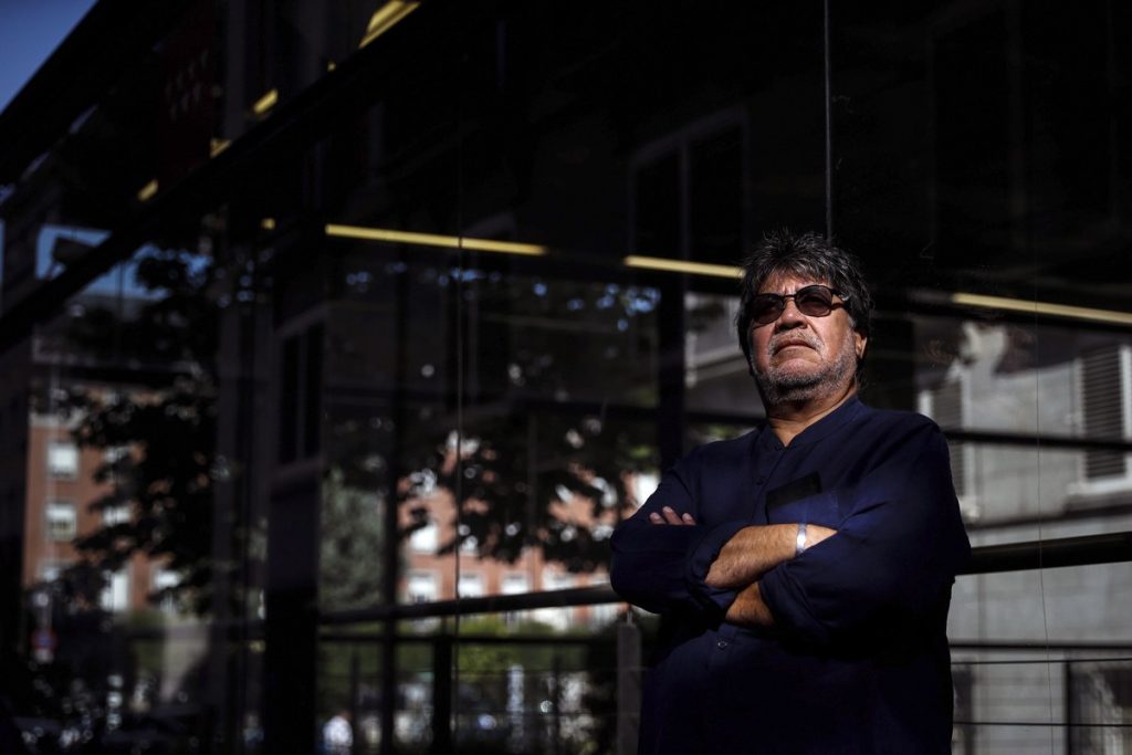 Κορωνοϊός: «Έφυγε» ο συγγραφέας Λουίς Σεπούλβεδα